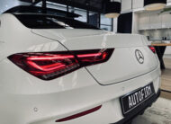 Mercedes-Benz CLA-klasse 220 Premium Plus| AMG Pakket| Automaat| Panoramadak| Achteruitrijcamera| Navigatie| Leder| VOL|