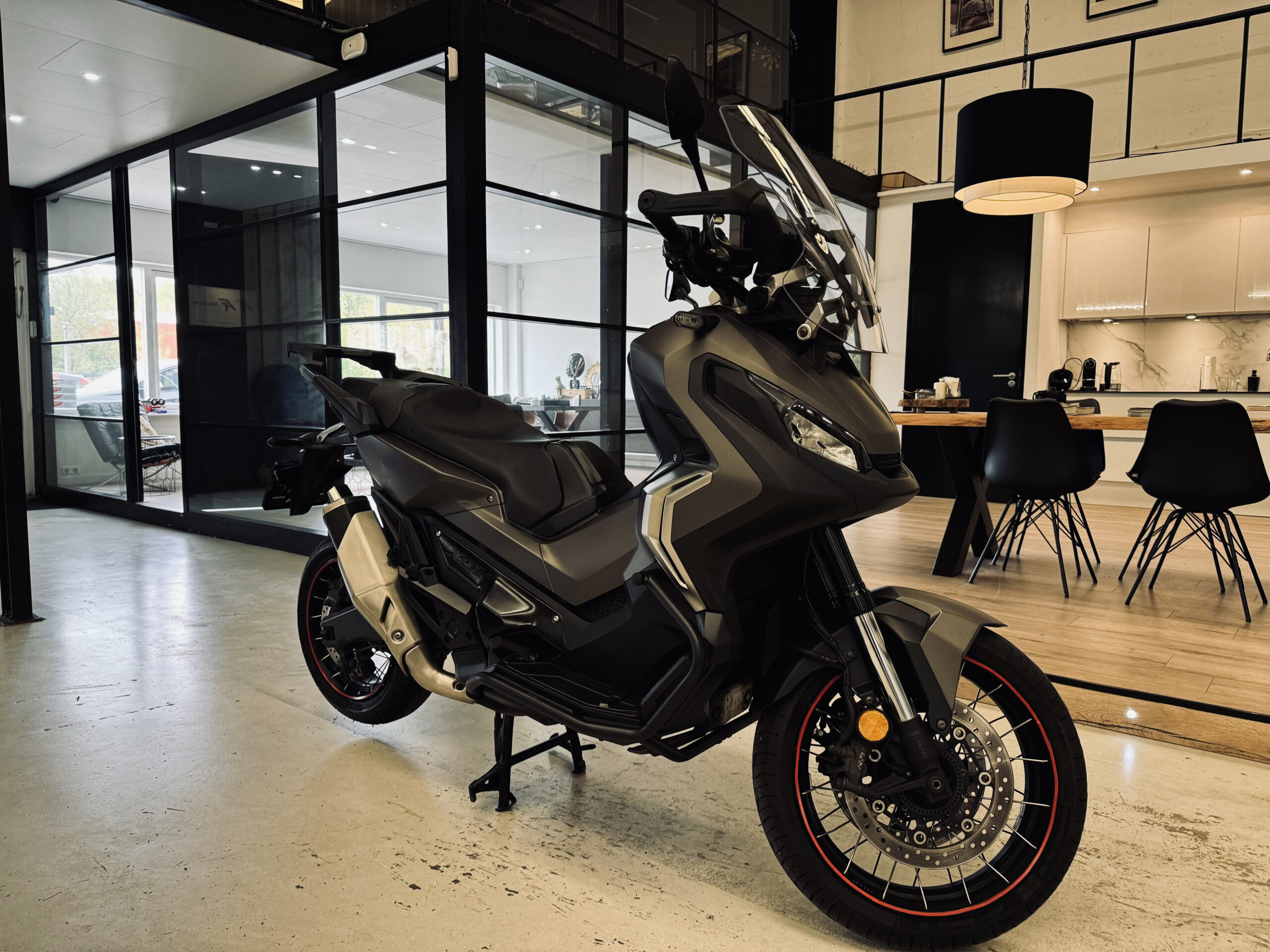Honda Scooter NC 750 X-ADV |A rijbewijs |Automaat |ABS |LED verlichting |FULL option|