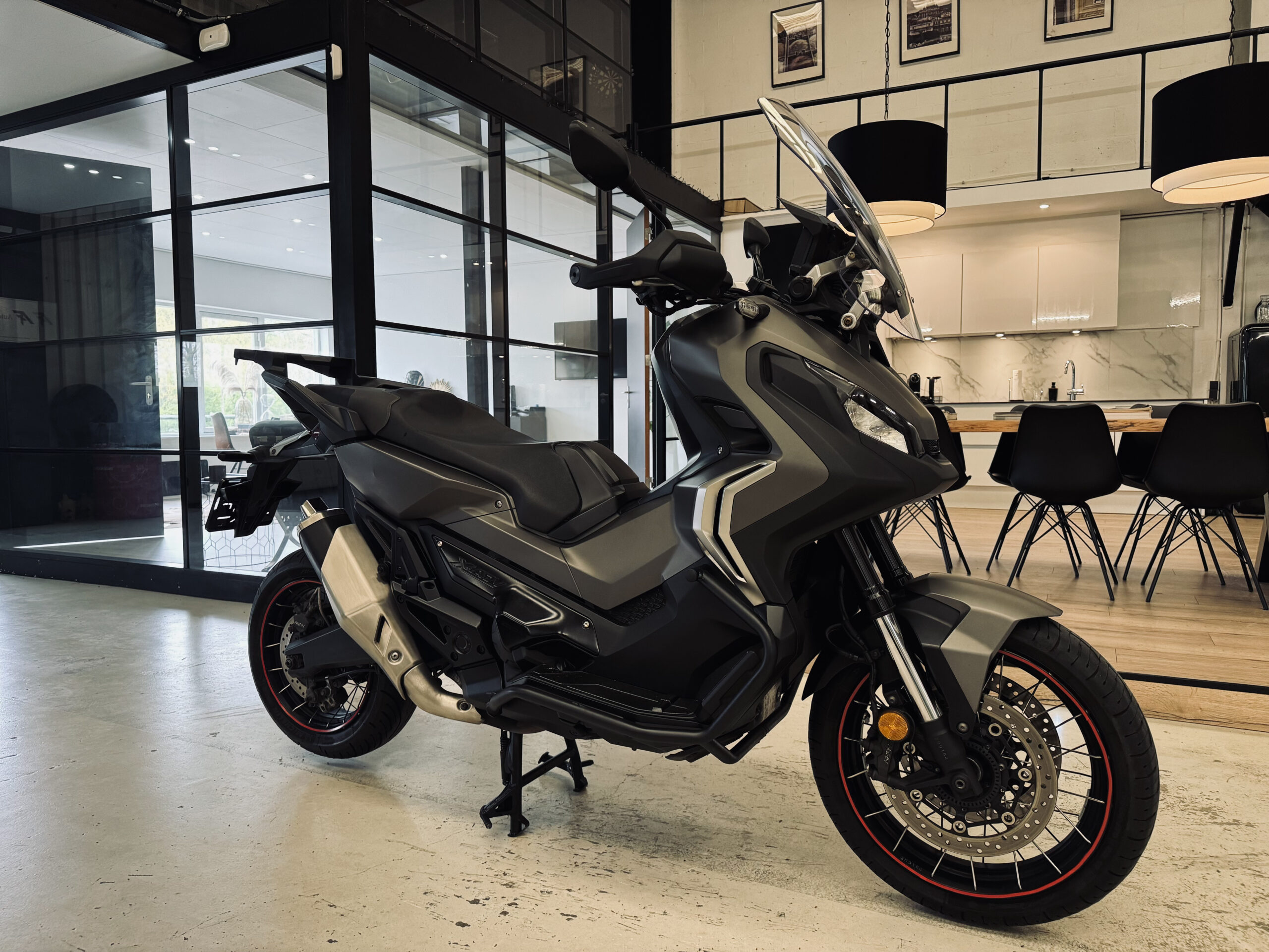Honda Scooter NC 750 X-ADV |A rijbewijs |Automaat |ABS |LED verlichting |FULL option|