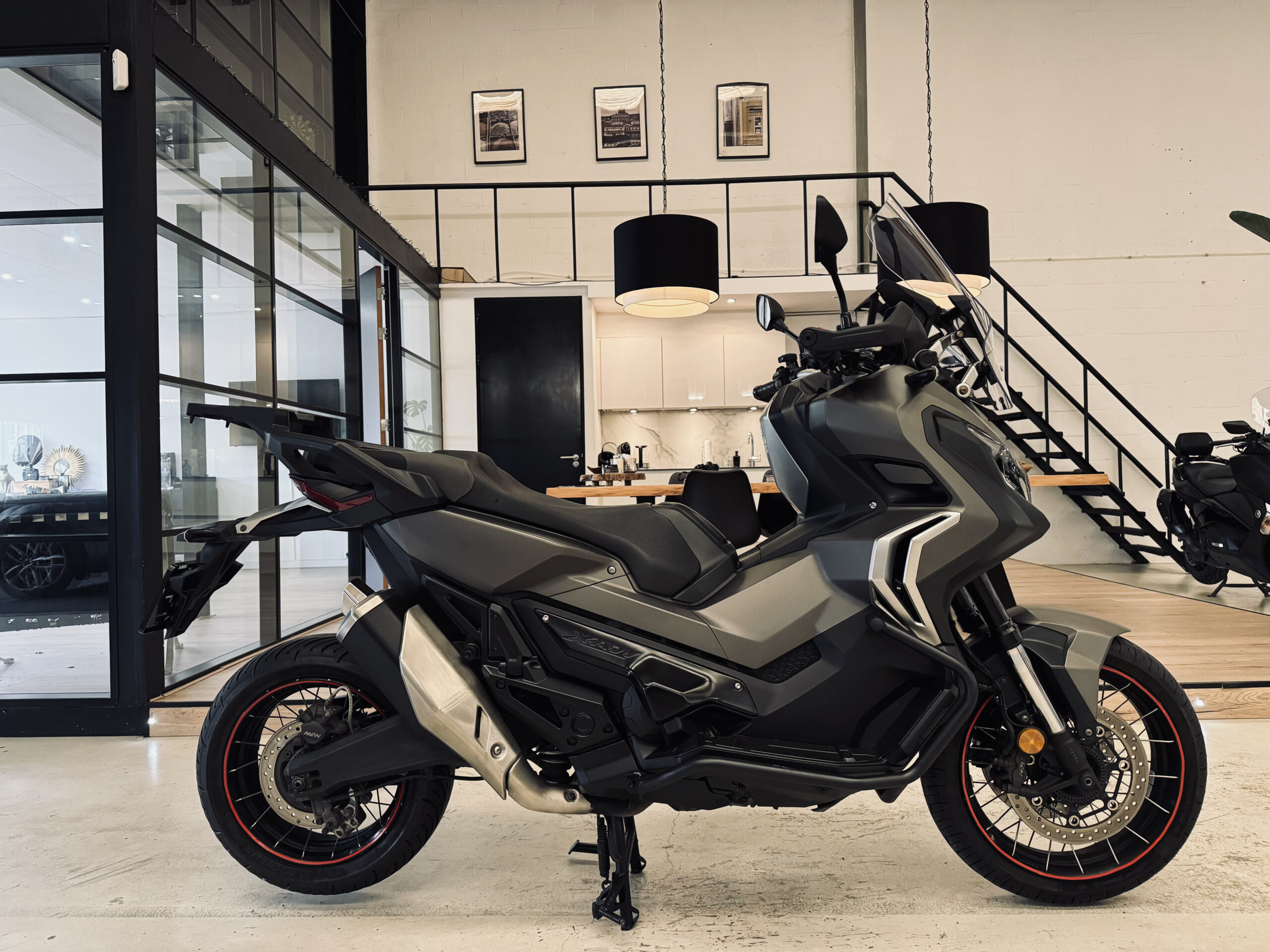 Honda Scooter NC 750 X-ADV |A rijbewijs |Automaat |ABS |LED verlichting |FULL option|