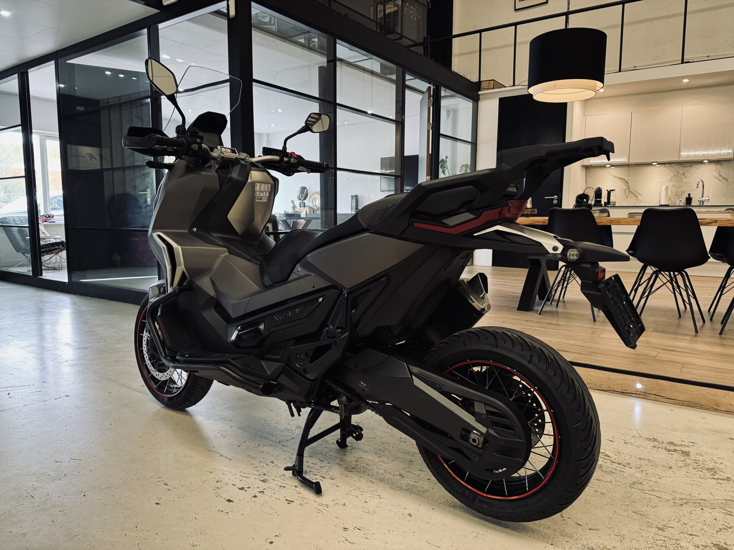Honda Scooter NC 750 X-ADV |A rijbewijs |Automaat |ABS |LED verlichting |FULL option|