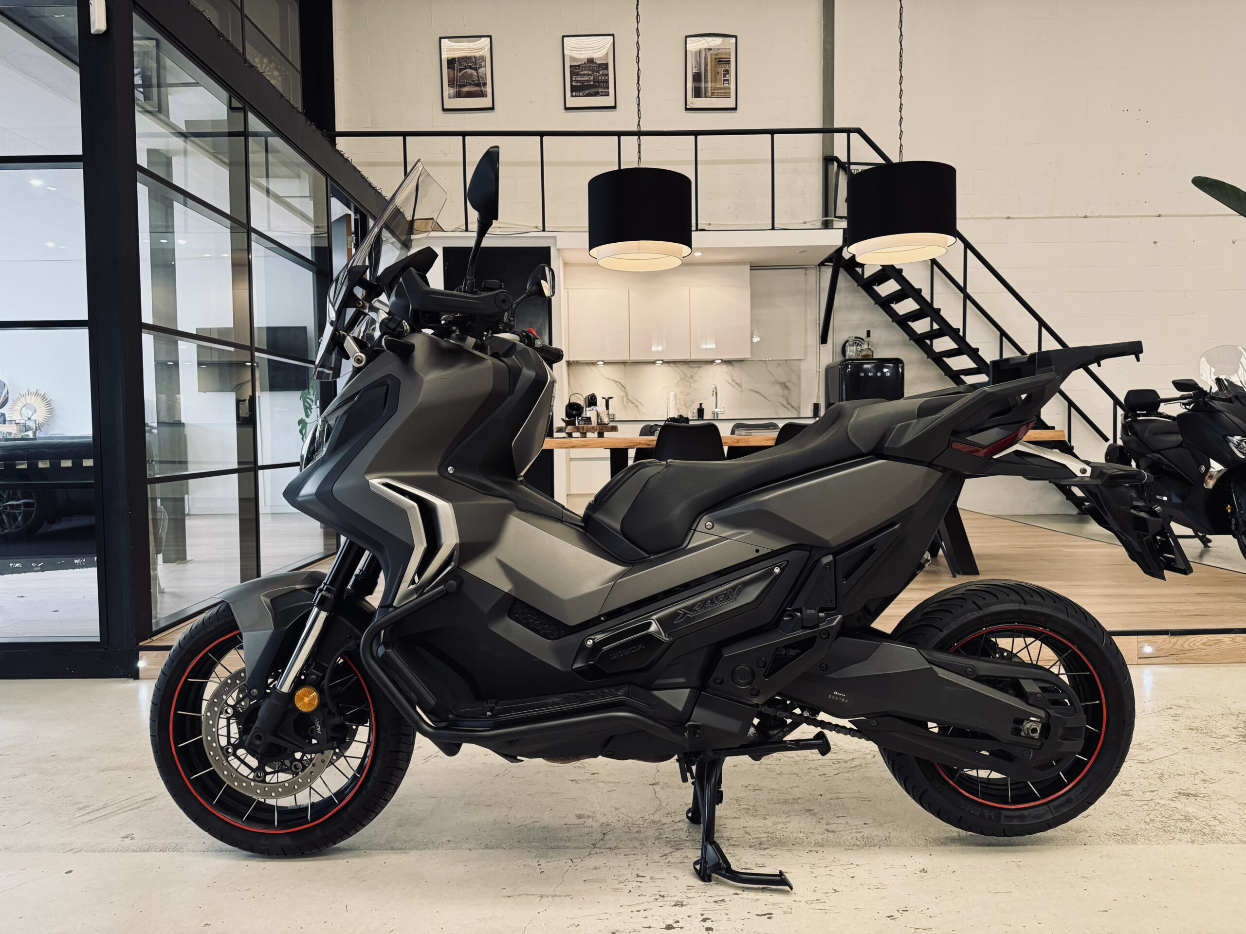 Honda Scooter NC 750 X-ADV |A rijbewijs |Automaat |ABS |LED verlichting |FULL option|