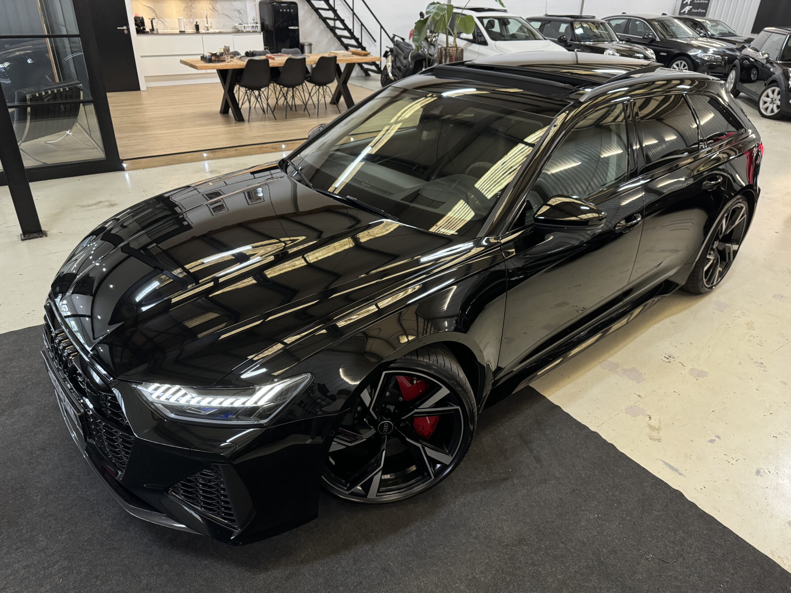 Audi A6 Avant RS 6|Keramisch|Panoramadak|Carbon Exterieur|600PK |