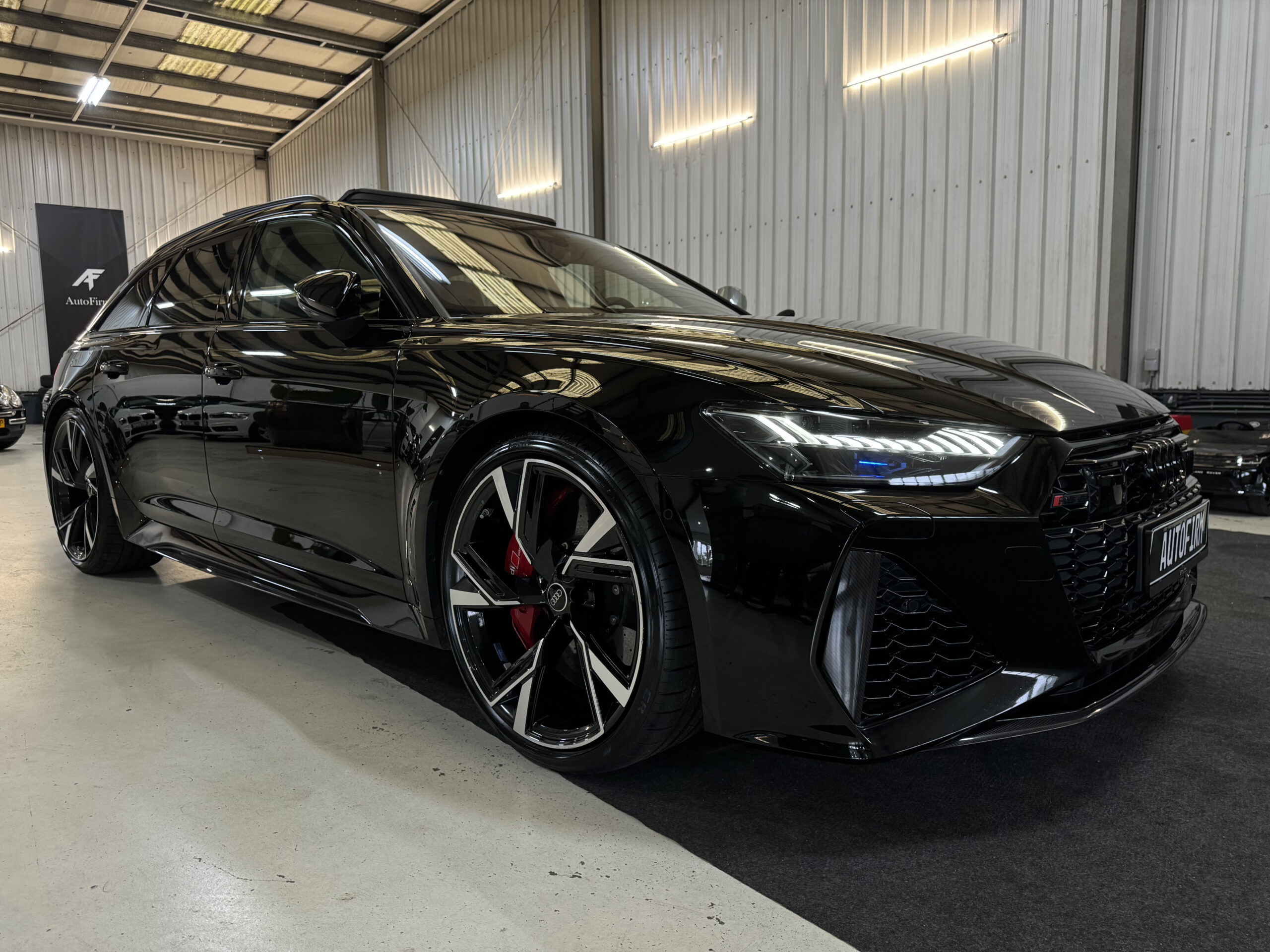 Audi A6 Avant RS 6|Keramisch|Panoramadak|Carbon Exterieur|600PK |