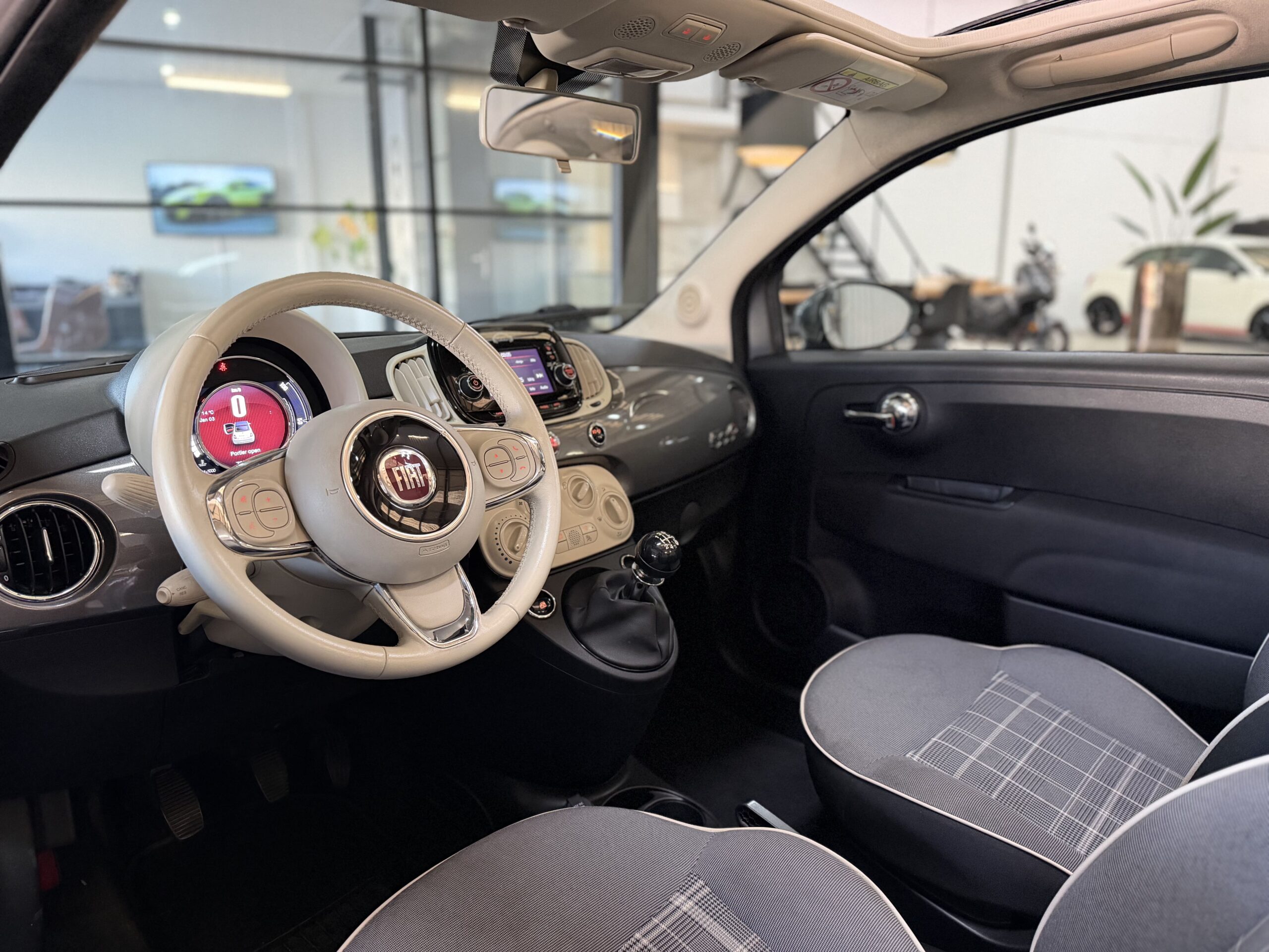Fiat 500c 1.2 S Cabrio Lage km Nette auto Garantie Cruise control Bluetooth Aux Parkeersensoren