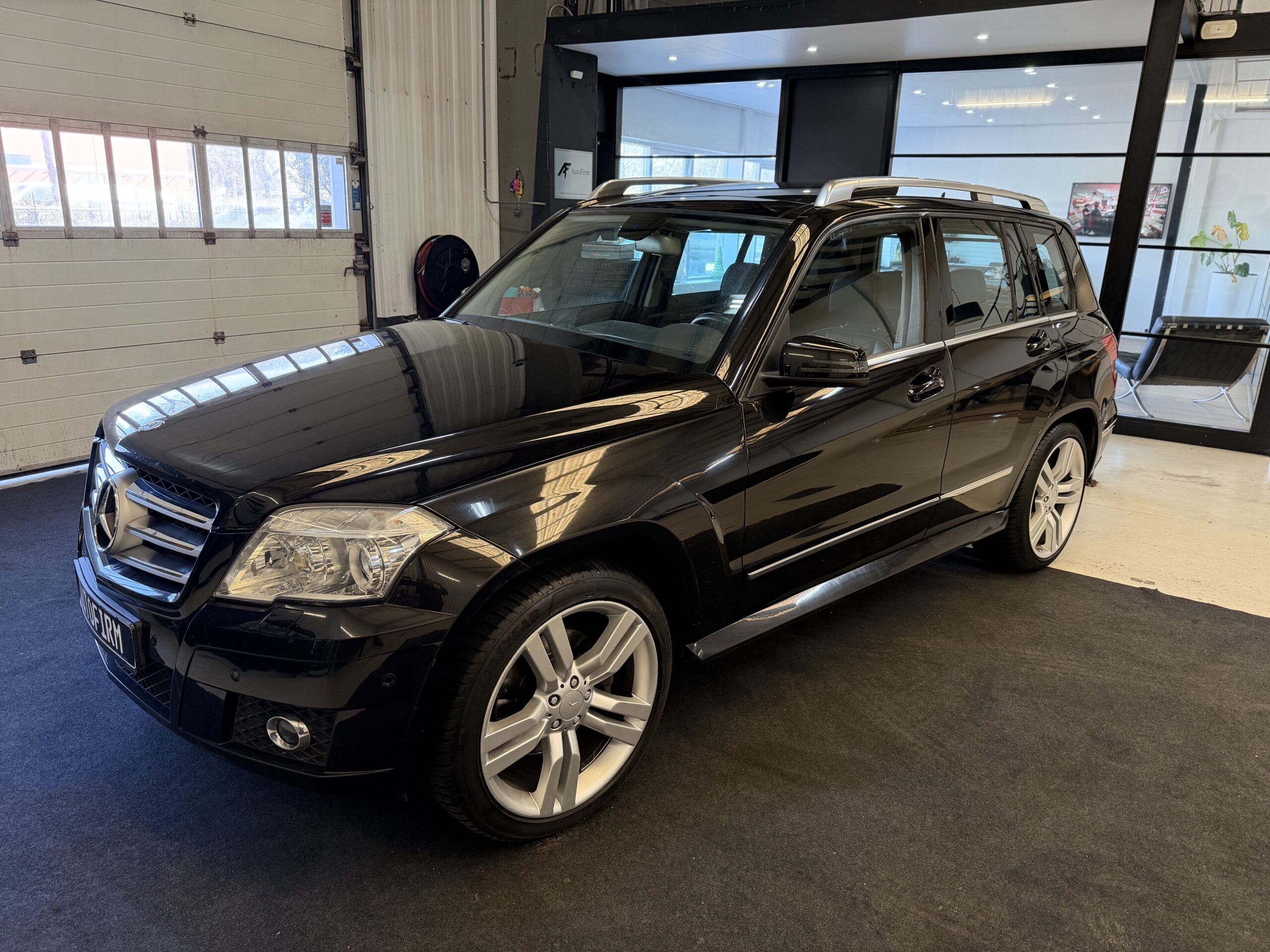 Mercedes-Benz GLK-klasse 350 4-Matic 272PK Automaat Panoramadak Navigatie Xenon Parkeersensoren VOL
