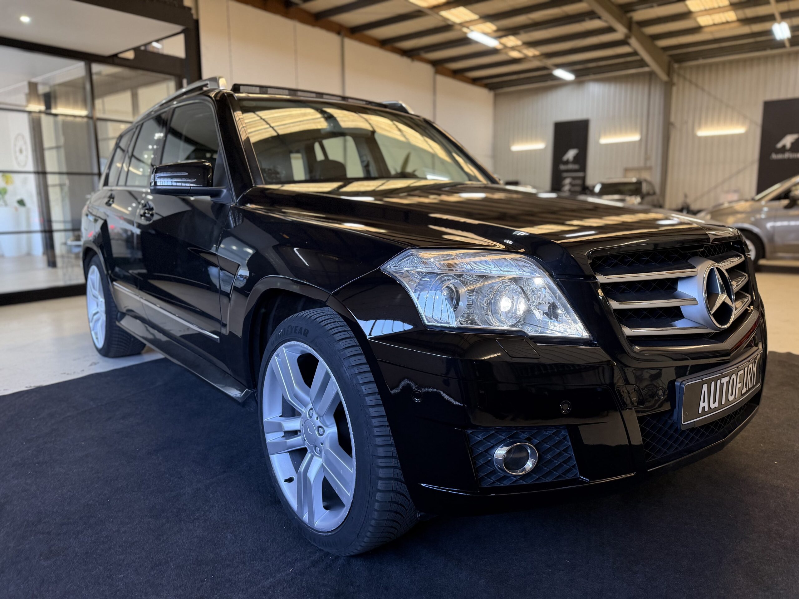 Mercedes-Benz GLK-klasse 350 4-Matic 272PK Automaat Panoramadak Navigatie Xenon Parkeersensoren VOL
