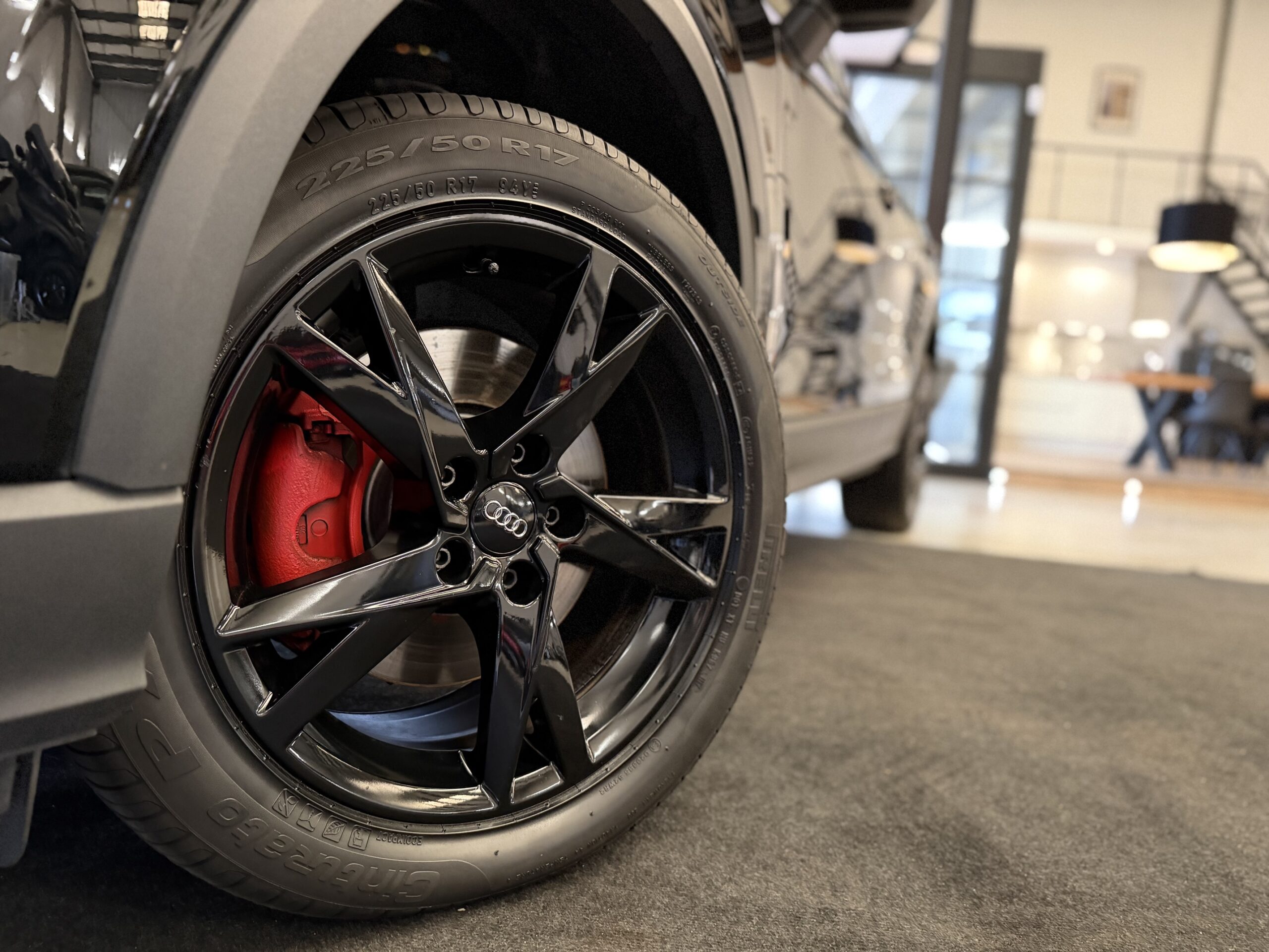 Audi Q2 1.0 TFSI 116PK Design Black Edition Dealer onderhouden Garantie mogelijk ACC Cruise control 17′ LM