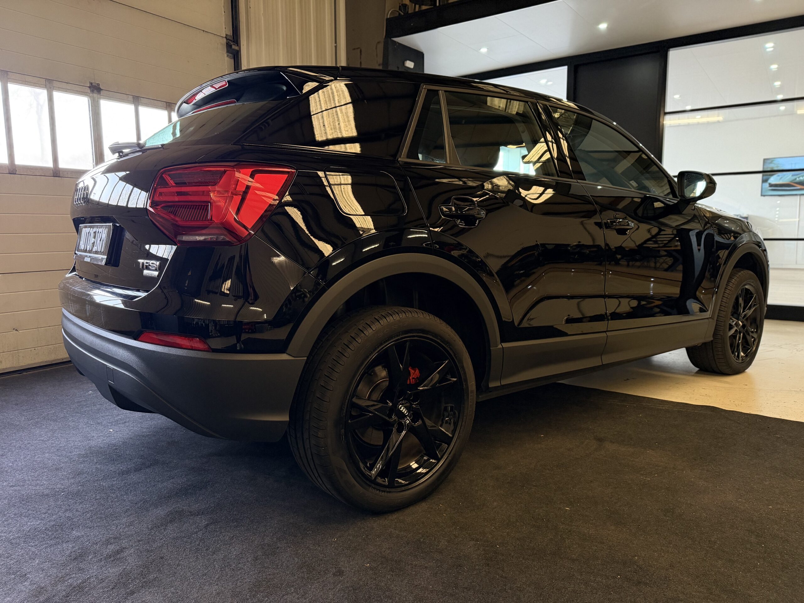 Audi Q2 1.0 TFSI 116PK Design Black Edition Dealer onderhouden Garantie mogelijk ACC Cruise control 17′ LM