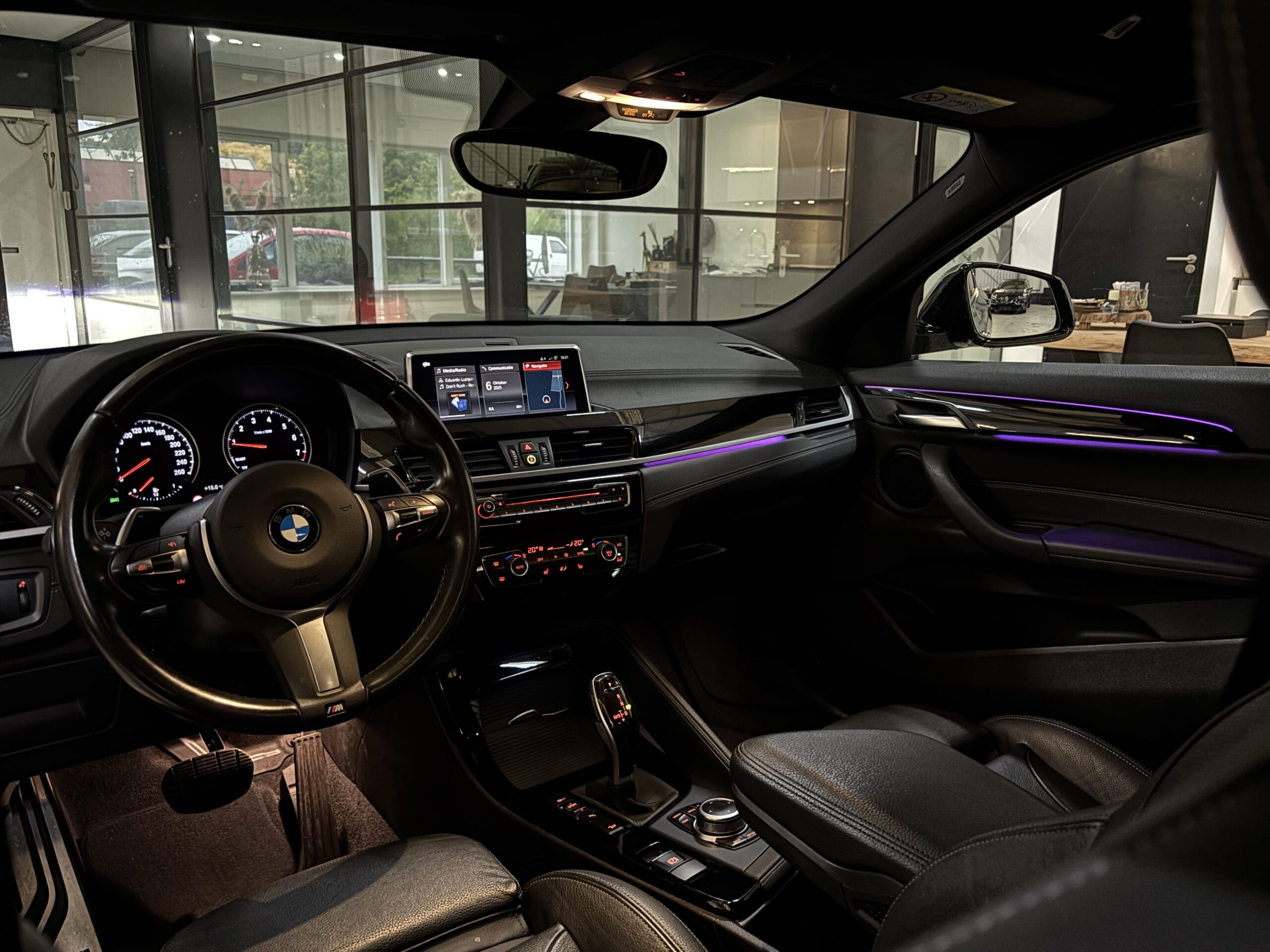 BMW X2 M35i 306 PK Steptronic automaat Navigatie Trekhaak LED verlichting VOL lederen bekleding Sport